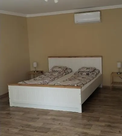 بيت ضيافة Levendula Apartmanhaz Hajdúszoboszló