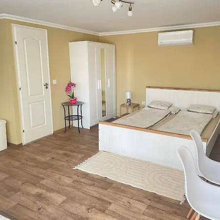 Levendula Apartmanhaz 3* Hajdúszoboszló