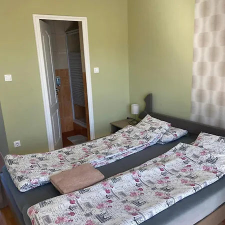 Πανσιόν Levendula Apartmanhaz Hajdúszoboszló