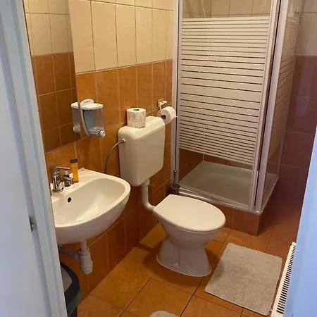 Levendula Apartmanhaz 3*