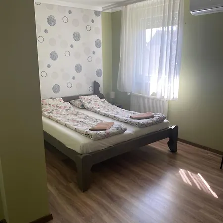 Levendula Apartmanhaz Πανσιόν
