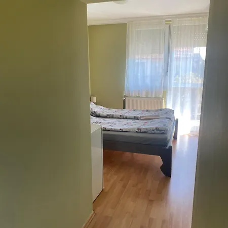 Πανσιόν Levendula Apartmanhaz 3*