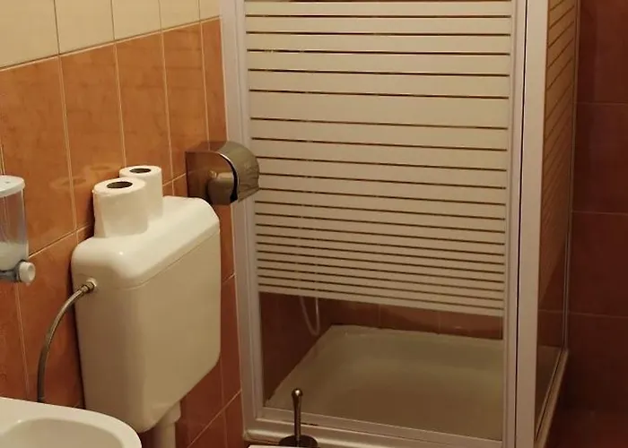 بيت ضيافة Levendula Apartmanhaz 3*
